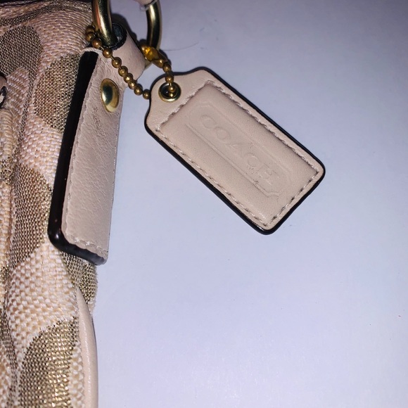 ❤️Coach Crossbody Purse❤️ - Picture 7 of 7